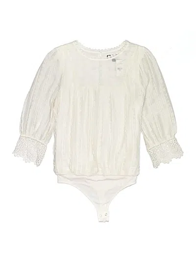 Express 3/4 Sleeve Blouse In Ivory