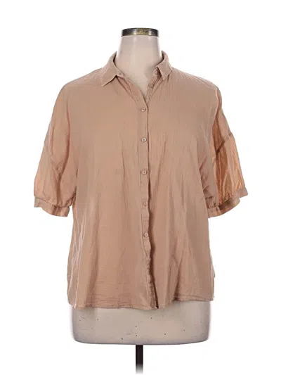 Pre-owned Express 3/4 Sleeve Button Down Shirt In Tan