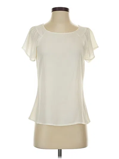 Pre-owned Express Active T-shirt In Ivory