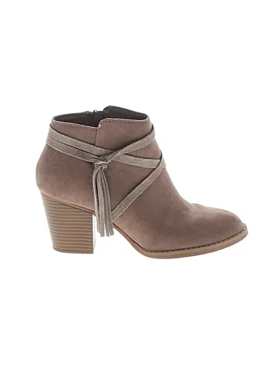 Pre-owned Express Ankle Boots In Gray
