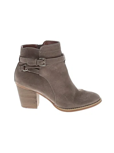 Pre-owned Express Ankle Boots In Gray