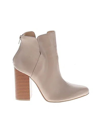 Pre-owned Express Ankle Boots In Tan
