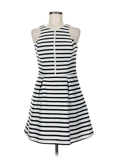 Pre-owned Express Casual Dress In White