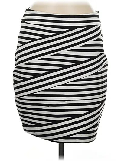 Pre-owned Express Casual Skirt In Black