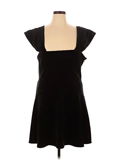 Pre-owned Express Cocktail Dress In Black