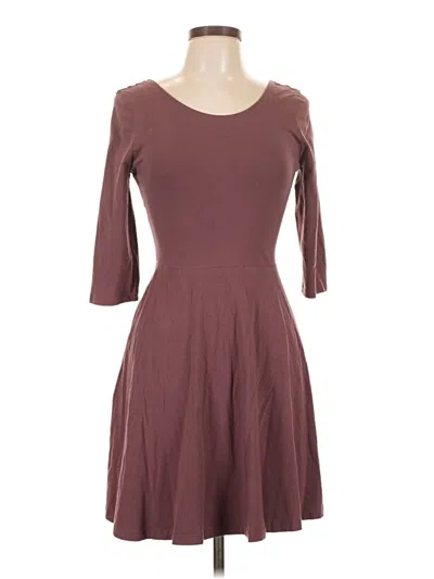 Pre-owned Express Outlet Casual Dress In Burgundy