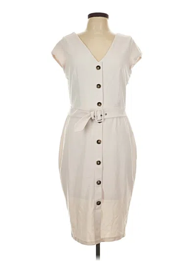 Pre-owned Express Outlet Casual Dress In Ivory
