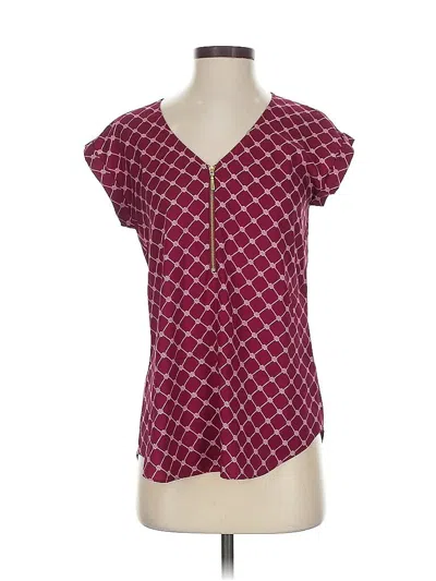 Pre-owned Express Outlet Short Sleeve Blouse In Burgundy