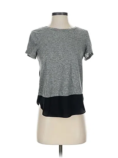 Pre-owned Express Outlet Short Sleeve T-shirt In Gray