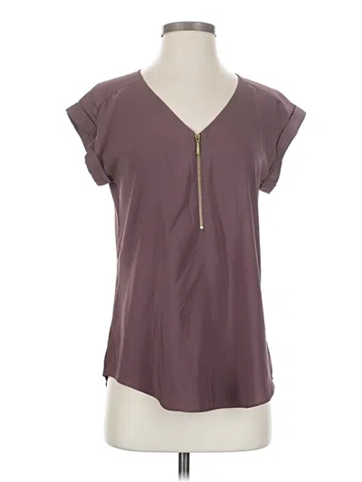 Pre-owned Express Outlet Short Sleeve Top Burgundy V-neck Tops