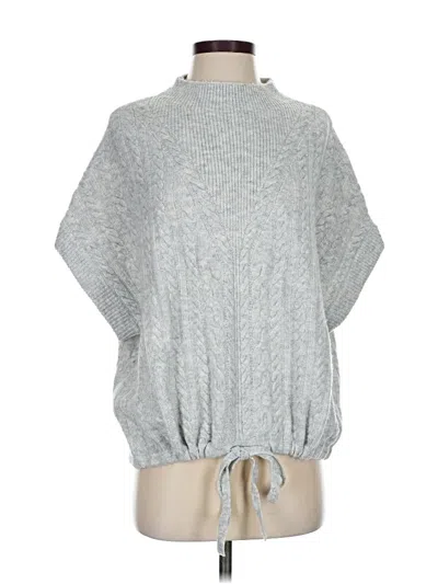 Pre-owned Express Poncho In Gray