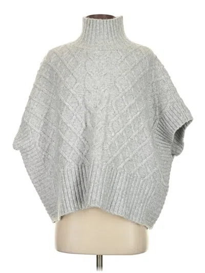 Pre-owned Express Poncho In Gray