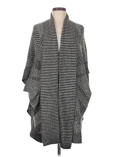 Pre-owned Express Poncho In Gray