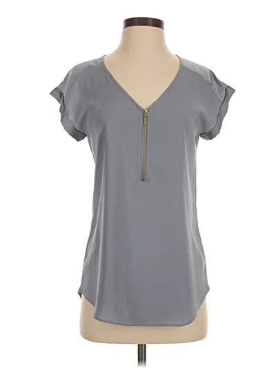 Express Short Sleeve Blouse In Gray