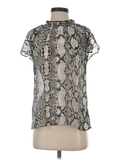 Express Short Sleeve Blouse In Gray