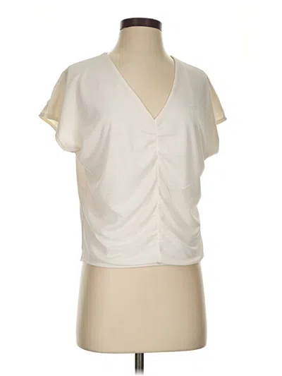 Pre-owned Express Short Sleeve T-shirt In Ivory