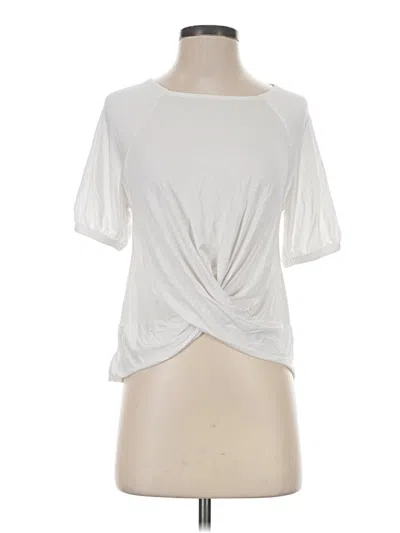 Pre-owned Express Short Sleeve T-shirt In Ivory
