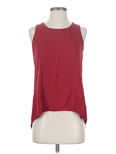 Express Sleeveless Blouse In Red