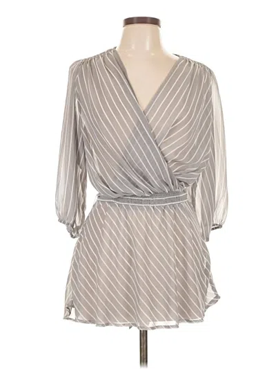 Pre-owned Express Sleeveless Blouse In Gray