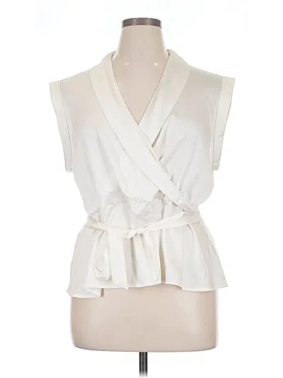 Pre-owned Express Sleeveless Blouse In Ivory