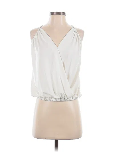 Pre-owned Express Sleeveless Blouse In White