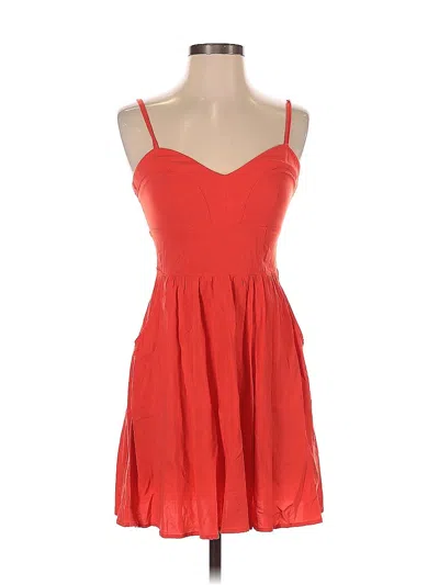 Pre-owned Express Sleeveless T-shirt In Red