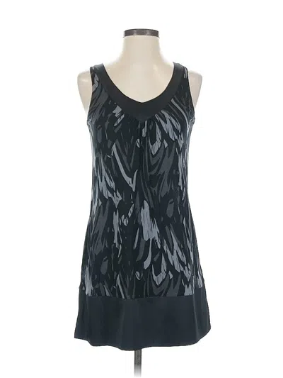Pre-owned Express Sleeveless Top Black Scoop Neck Tops