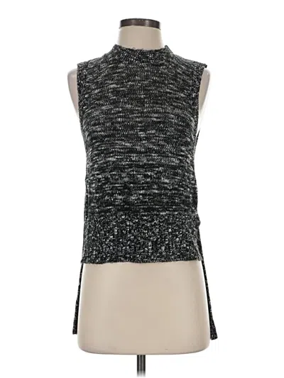 Pre-owned Express Sleeveless T-shirt In Gray