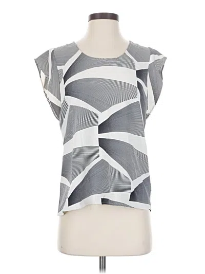 Pre-owned Express Sleeveless T-shirt In Gray
