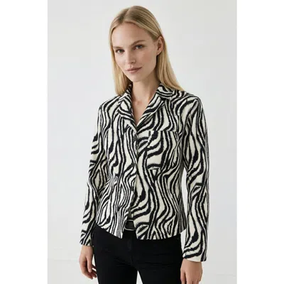 Exquise Adelaide Zebra Print Long Sleeve Shirt In Multi