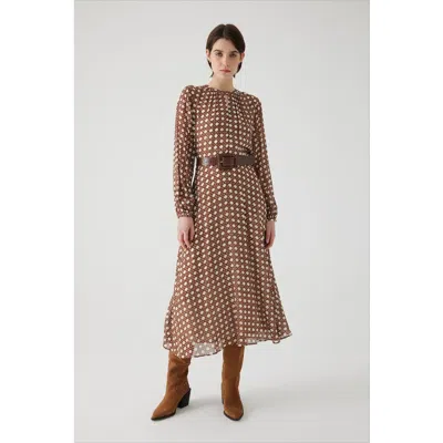 Exquise Alaina Chiffon Midi Dress In Brown