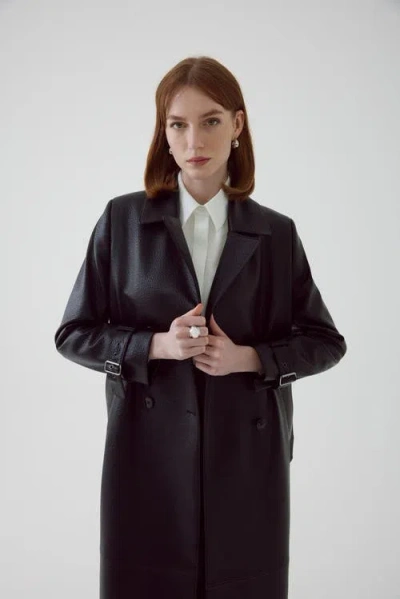 Exquise Alohi Leather Trenchcoat In Black