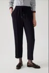 Exquise Aurelia Pocket Trousers In Navy In Blue