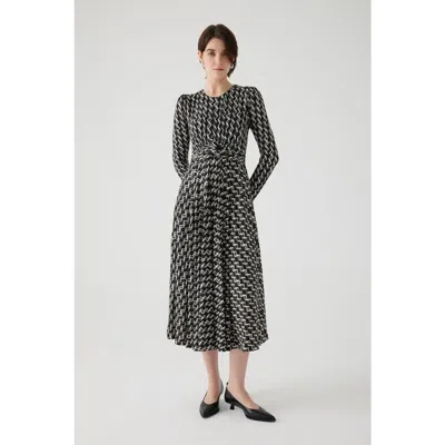Exquise Ayanne Knit Midi Dress In Multi