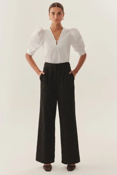 Exquise Broderie Anglaise Fabric Pants In Black