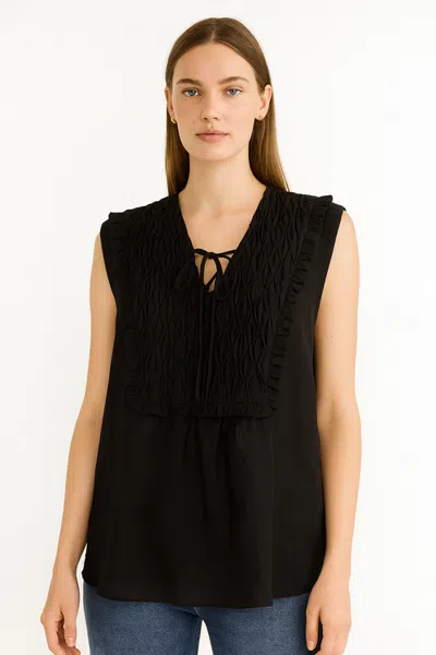 Exquise Chanler Sleeveless Tie Front Linen Blouse In Black