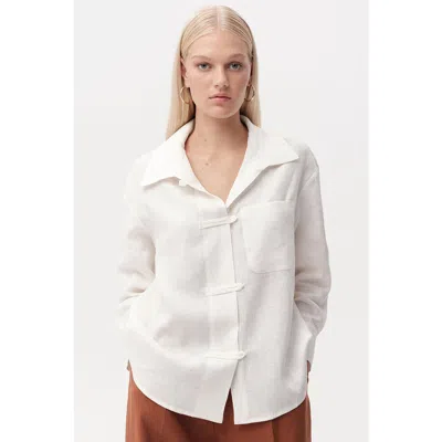 Exquise Cherine Linen Shirt With Pockets In White