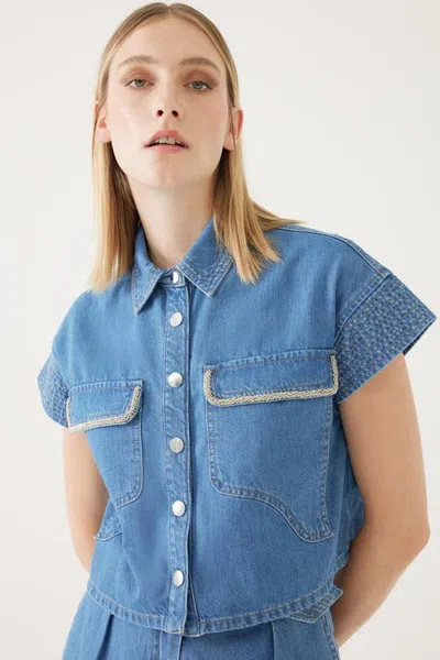 Exquise Denim Look Pocketed Shirt In Blue