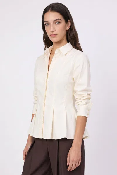Exquise Fitted Pleated Long Sleeve Shirt In Neutral