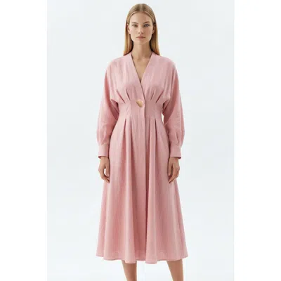 Exquise Garlyn Slim V Neck Long Sleeve Linen Midi Dress In Pink