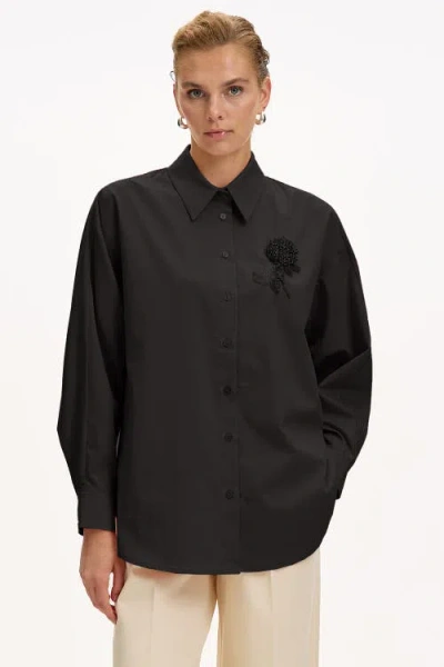 Exquise Jaelyn Embellished Long Sleeve Shirt In Black