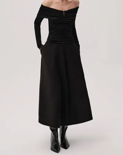 Exquise Jasmyn K. Lonmg Sleeve Blouse In Black