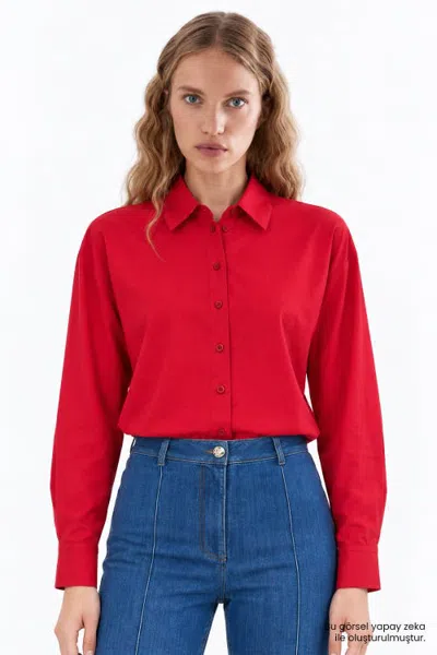 Exquise Long Sleeve Shirt With Back Pleats In Red
