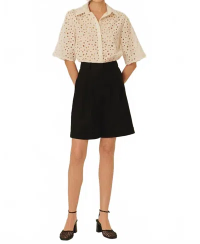 Exquise Maryam Short In Black