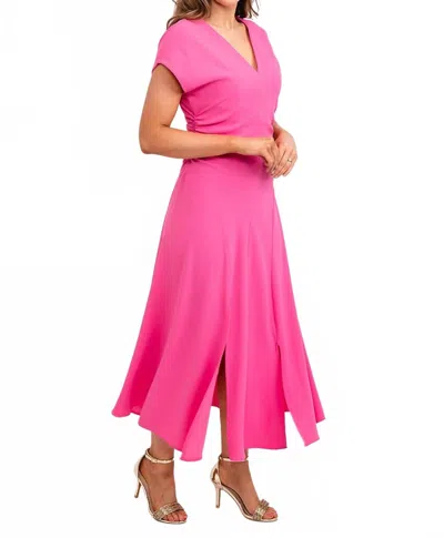 Exquise Ruched Sides Maxi Dress In Pink