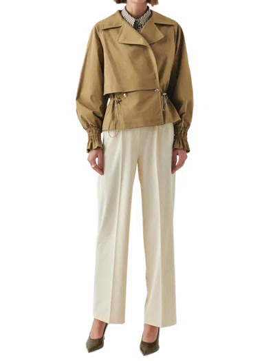 Exquise Yareli Jacket In Camel In Brown