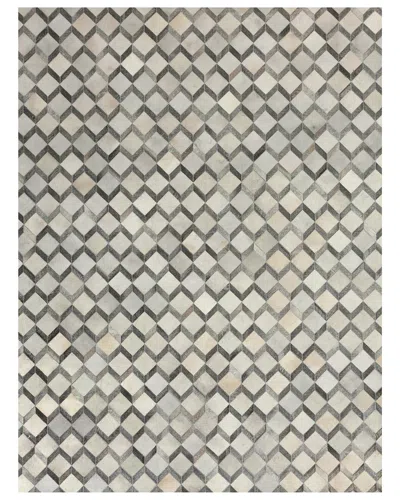 Exquisite Rugs Natural Hide Cowhide Rug In Ivory