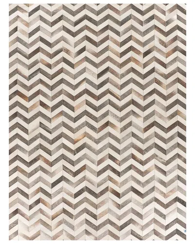 Exquisite Rugs Natural Hide Cowhide Rug In White