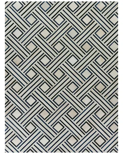 Exquisite Rugs Natural Hide Handmade Leather Hide Area Rug In Black