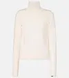 Extreme Cashmere Turtleneck Sweatshirt In White